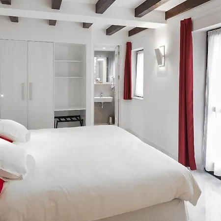 Hotell Portizuelo 3*